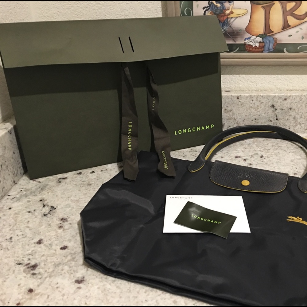 Longchamp